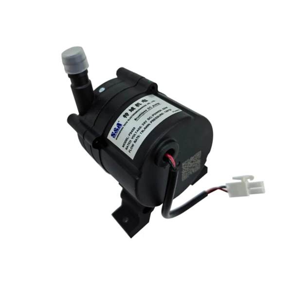 насос водяной к чиллеру 5200